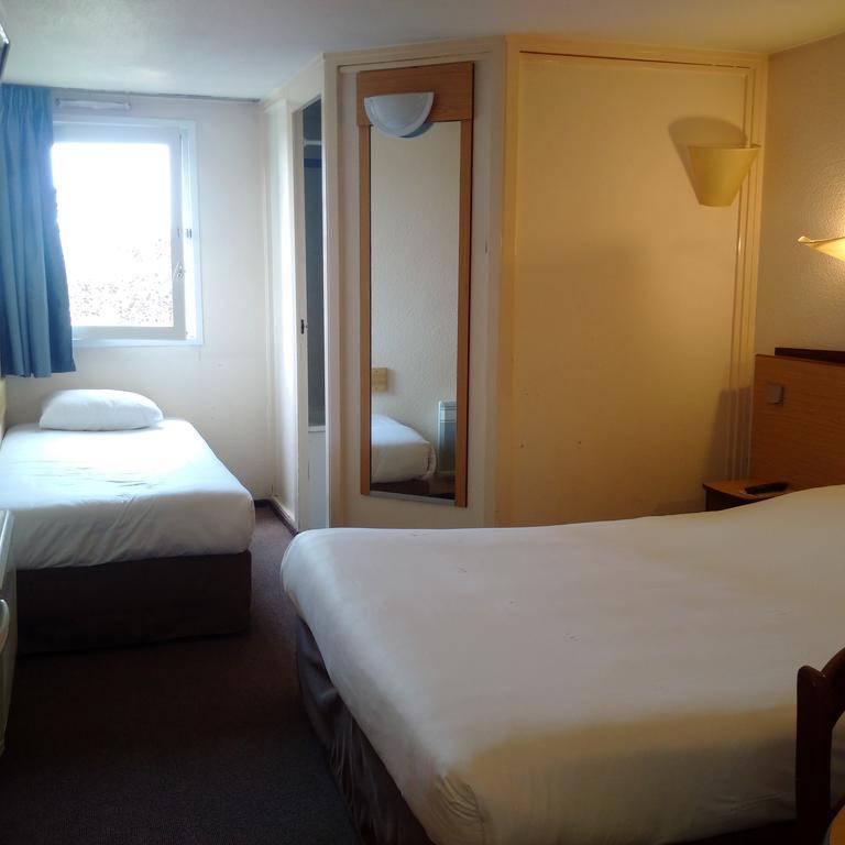 Campanile Livry-Gargan Hotel Buitenkant foto