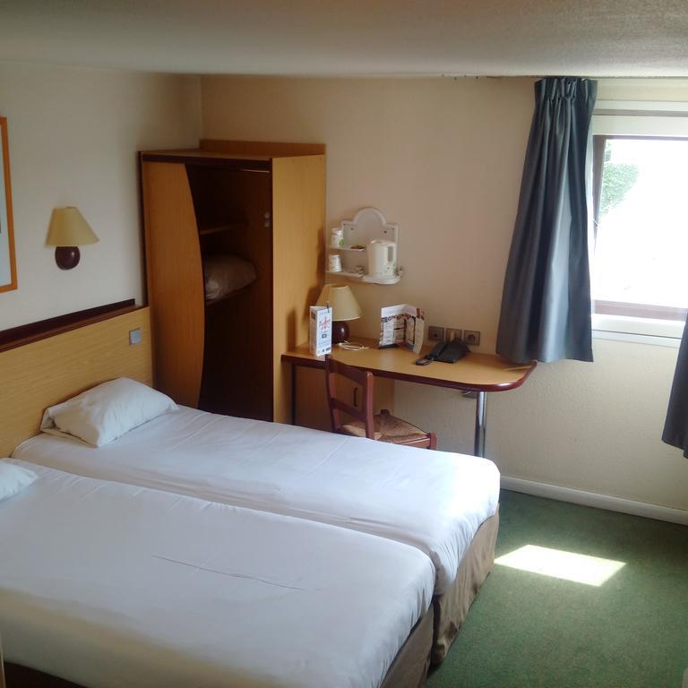 Campanile Livry-Gargan Hotel Buitenkant foto