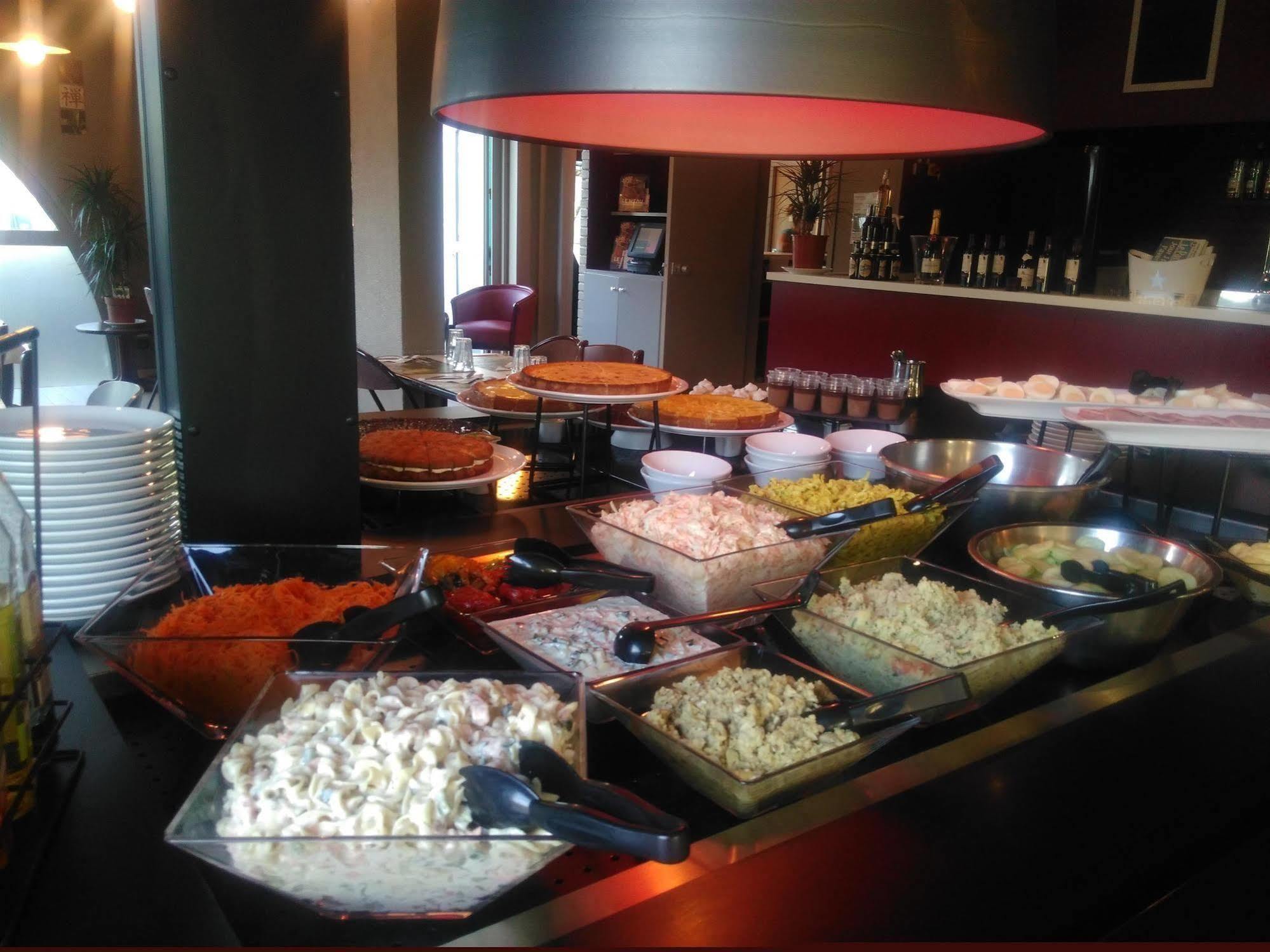Campanile Livry-Gargan Hotel Buitenkant foto